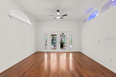Villa ou maison à vendre à Sorrento, Floride: 3 chambres, 212.65 m2 № 1853405 - photo 8
