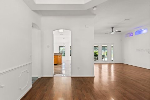 Villa ou maison à vendre à Sorrento, Floride: 3 chambres, 212.65 m2 № 1853405 - photo 11
