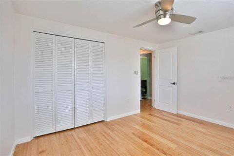 Casa en alquiler en Sarasota, Florida, 3 dormitorios, 128.39 m2 № 1837172 - foto 23