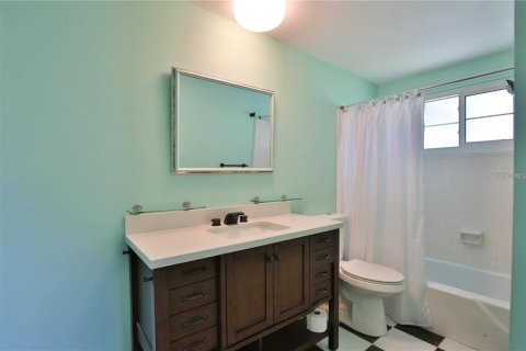 Casa en alquiler en Sarasota, Florida, 3 dormitorios, 128.39 m2 № 1837172 - foto 21
