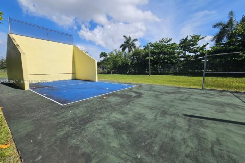 Copropriété à louer à Miami, Floride: 1 chambre, 43.2 m2 № 2182203 - photo 23