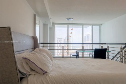 Apartamento en alquiler en Miami, Florida, 1 dormitorio, 91.14 m2 № 1993172 - foto 18