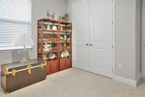House in Lutz, Florida 4 bedrooms, 235.6 sq.m. № 2306658 - photo 22