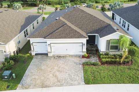 Casa en Lutz, Florida 4 dormitorios, 235.6 m2 № 2306658