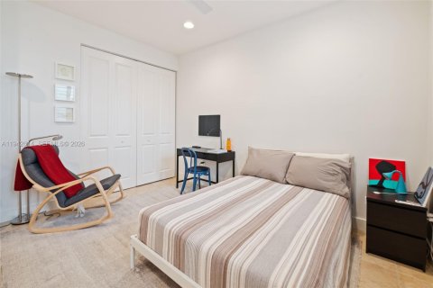 Купить кондоминиум в Санрайз, Флорида 2 спальни, 121.61м2, № 2001460 - фото 15