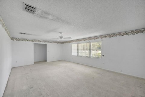 Villa ou maison à vendre à Dover, Floride: 3 chambres, 217.58 m2 № 2417004 - photo 21