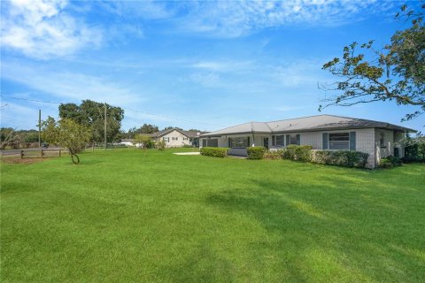 Villa ou maison à Dover, Floride 3 chambres, 217.58 m2 № 2417004