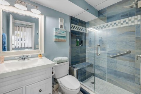 Condo in New Smyrna Beach, Florida, 2 bedrooms  № 2119100 - photo 13