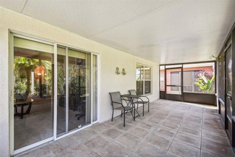Casa en venta en Kissimmee, Florida, 2 dormitorios, 128.95 m2 № 1724763 - foto 6