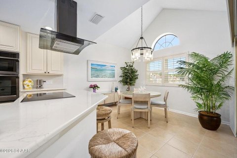 Touwnhouse à vendre à Palm Coast, Floride: 3 chambres, 174.19 m2 № 2117893 - photo 19