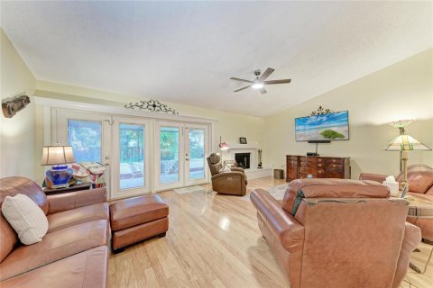 Villa ou maison à vendre à Bradenton, Floride: 3 chambres, 202.25 m2 № 2158029 - photo 11
