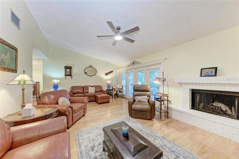 Villa ou maison à vendre à Bradenton, Floride: 3 chambres, 202.25 m2 № 2158029 - photo 14
