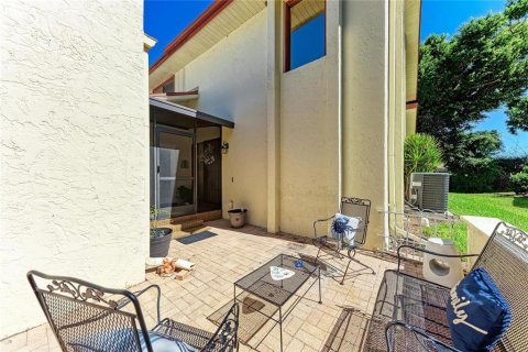 Villa ou maison à vendre à Bradenton, Floride: 3 chambres, 202.25 m2 № 2158029 - photo 5