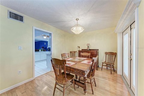 Villa ou maison à vendre à Bradenton, Floride: 3 chambres, 202.25 m2 № 2158029 - photo 22