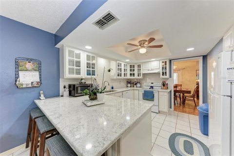 Villa ou maison à vendre à Bradenton, Floride: 3 chambres, 202.25 m2 № 2158029 - photo 16