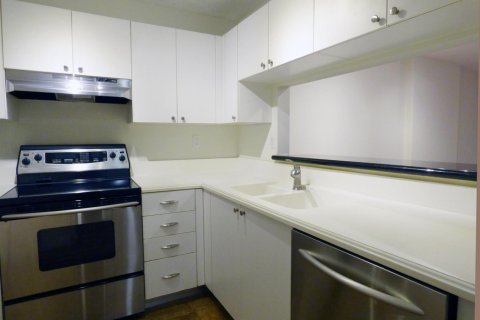Townhouse in Fort Lauderdale, Florida 2 bedrooms, 106.74 sq.m. № 2173045 - photo 5