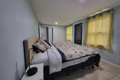 Casa en venta en Saint Petersburg, Florida, 4 dormitorios, 128.02 m2 № 2123022 - foto 20