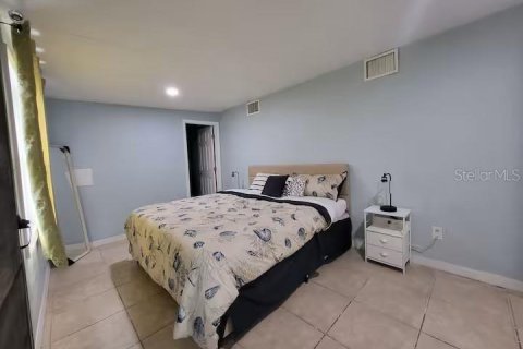 Casa en venta en Saint Petersburg, Florida, 4 dormitorios, 128.02 m2 № 2123022 - foto 21