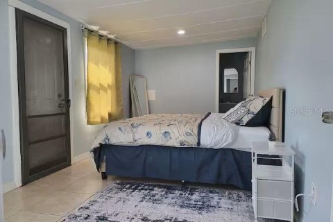 Casa en venta en Saint Petersburg, Florida, 4 dormitorios, 128.02 m2 № 2123022 - foto 22