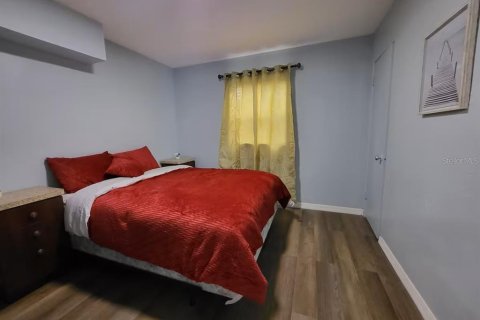 Casa en venta en Saint Petersburg, Florida, 4 dormitorios, 128.02 m2 № 2123022 - foto 9