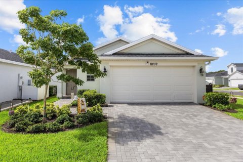 House in Port St. Lucie, Florida 3 bedrooms, 134.8 sq.m. № 2337544