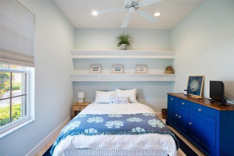 House in Sarasota, Florida 3 bedrooms, 191.38 sq.m. № 1736638 - photo 21