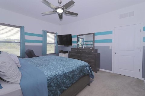 House in Groveland, Florida 3 bedrooms, 146.41 sq.m. № 2110932 - photo 10
