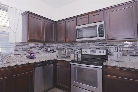 House in Groveland, Florida 3 bedrooms, 146.41 sq.m. № 2110932 - photo 6