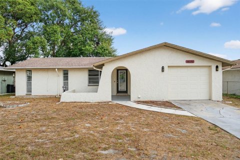 Casa en Port Richey, Florida 2 dormitorios, 105.91 m2 № 2118239