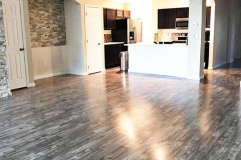 Adosado en alquiler en Kissimmee, Florida, 3 dormitorios, 187.01 m2 № 1791687 - foto 4
