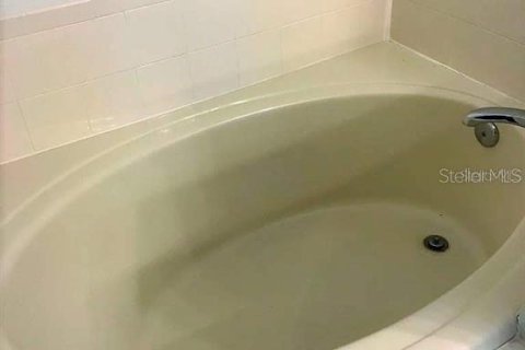 Adosado en alquiler en Kissimmee, Florida, 3 dormitorios, 187.01 m2 № 1791687 - foto 11