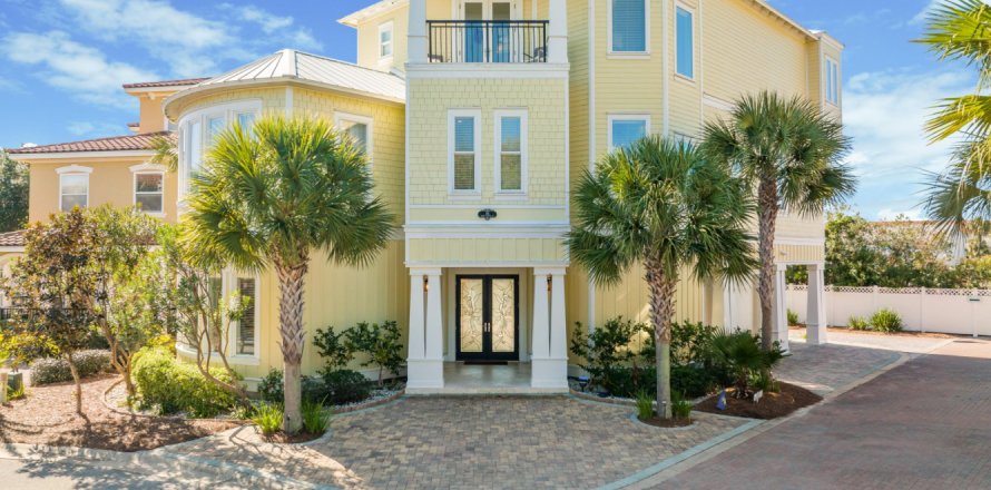 House in Miramar Beach, Florida 4 bedrooms, 327.85 sq.m. № 562035