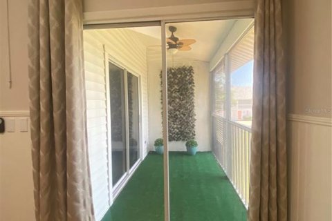 Condominio en alquiler en Treasure Island, Florida, 2 dormitorios, 90.12 m2 № 1759975 - foto 26