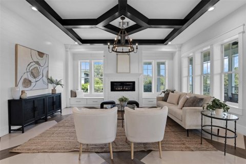 House in Winter Garden, Florida 5 bedrooms, 505.48 sq.m. № 1829765 - photo 20