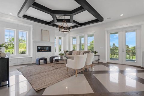 House in Winter Garden, Florida 5 bedrooms, 505.48 sq.m. № 1829765 - photo 22