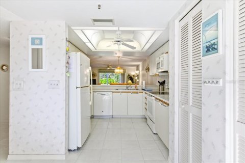 Condo in Bradenton, Florida, 2 bedrooms  № 2142325 - photo 21