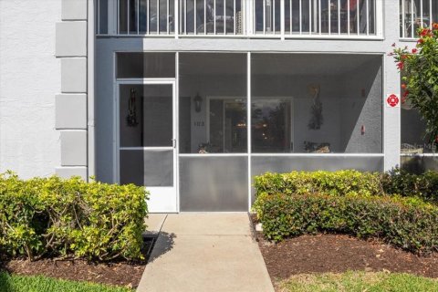 Condo in Bradenton, Florida, 2 bedrooms  № 2142325 - photo 6