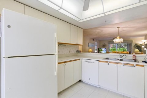 Condo in Bradenton, Florida, 2 bedrooms  № 2142325 - photo 22
