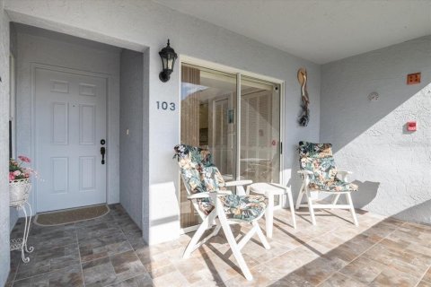 Condo in Bradenton, Florida, 2 bedrooms  № 2142325 - photo 7