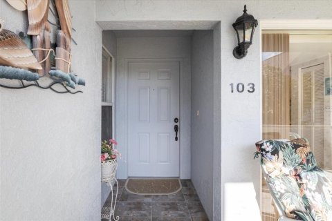 Condo in Bradenton, Florida, 2 bedrooms  № 2142325 - photo 10