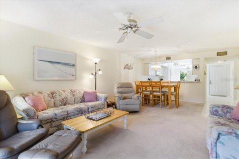 Condo in Bradenton, Florida, 2 bedrooms  № 2142325 - photo 3