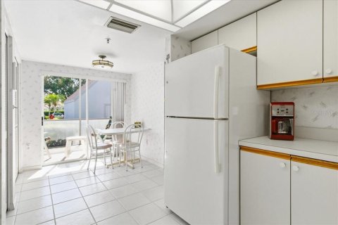 Condo in Bradenton, Florida, 2 bedrooms  № 2142325 - photo 24