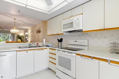 Condo in Bradenton, Florida, 2 bedrooms  № 2142325 - photo 4