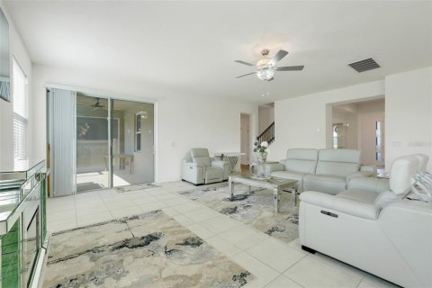 Villa ou maison à vendre à Clermont, Floride: 5 chambres, 431.62 m2 № 1825316 - photo 12