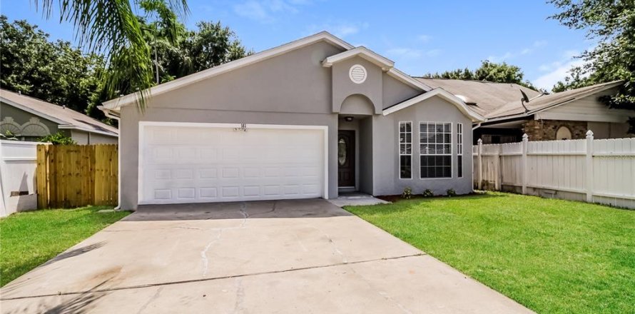 Casa en Apopka, Florida 3 dormitorios, 107.12 m2 № 1908370