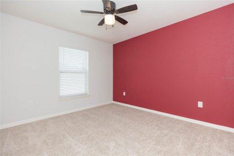 Casa en venta en Zephyrhills, Florida, 4 dormitorios, 186.18 m2 № 2230986 - foto 19