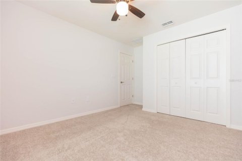 Casa en venta en Zephyrhills, Florida, 4 dormitorios, 186.18 m2 № 2230986 - foto 23