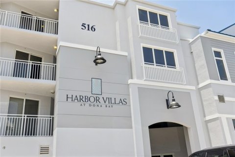 Condo in Nokomis, Florida, 2 bedrooms  № 1760605 - photo 1