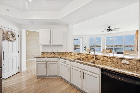 Condo in Nokomis, Florida, 2 bedrooms  № 1760605 - photo 5