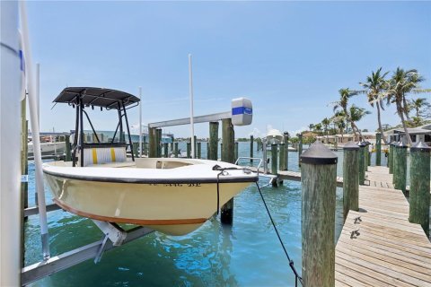 Condo in Nokomis, Florida, 2 bedrooms  № 1760605 - photo 20